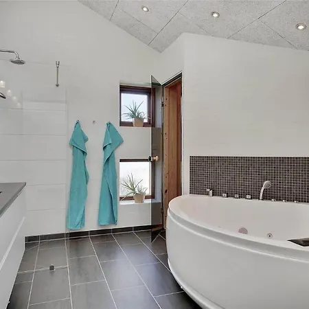 Bl1611-saltum-trehoje-3 *